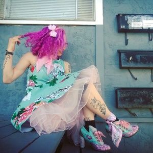 Meet your Posher, Haley